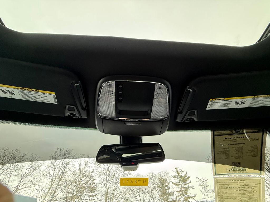 Used 2022 Dodge Charger SXT w/ Cold Weather Package image 32