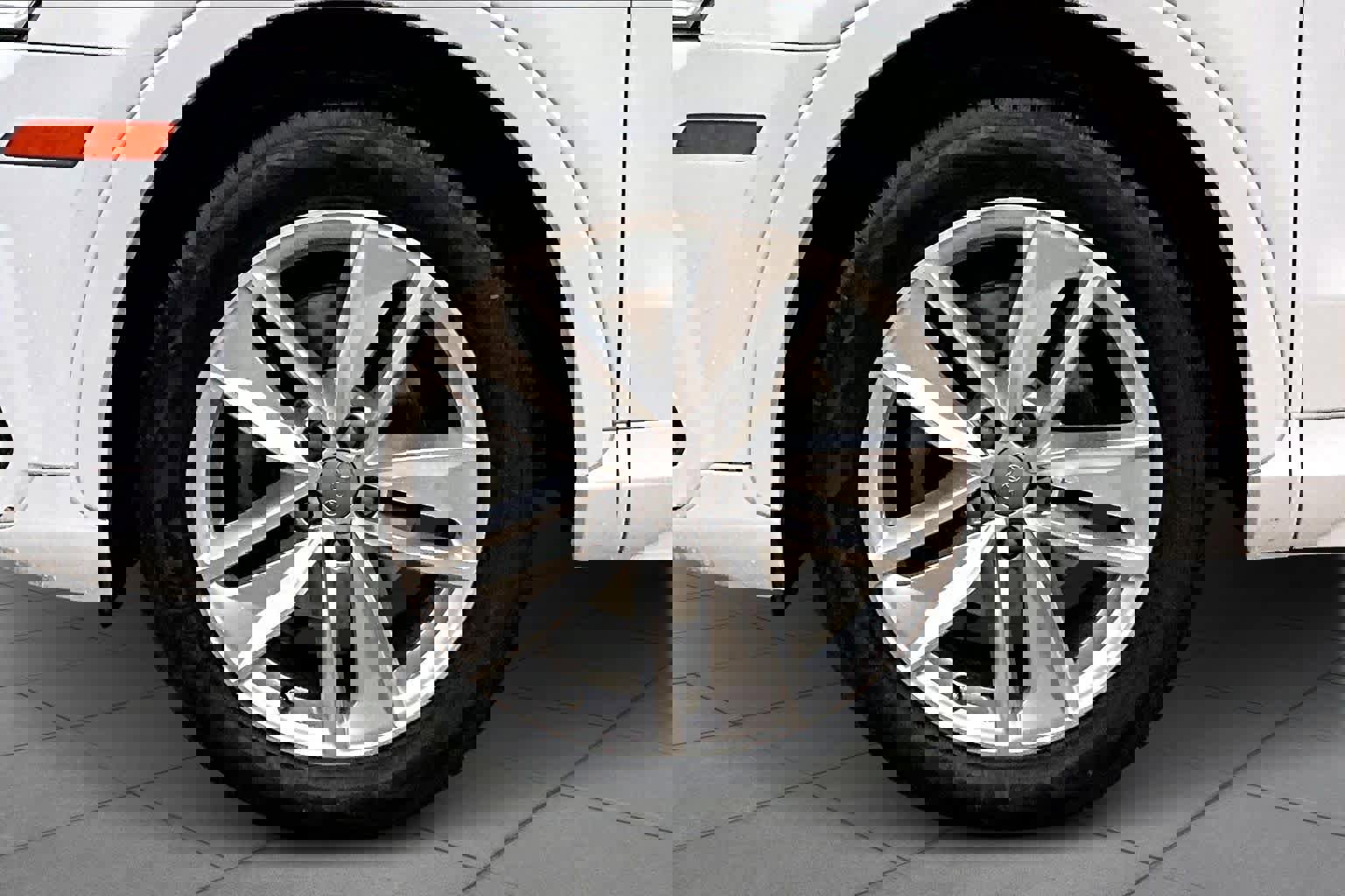 Used 2017 Audi Q3 2.0T Premium Plus w/ Premium Plus Package image 10