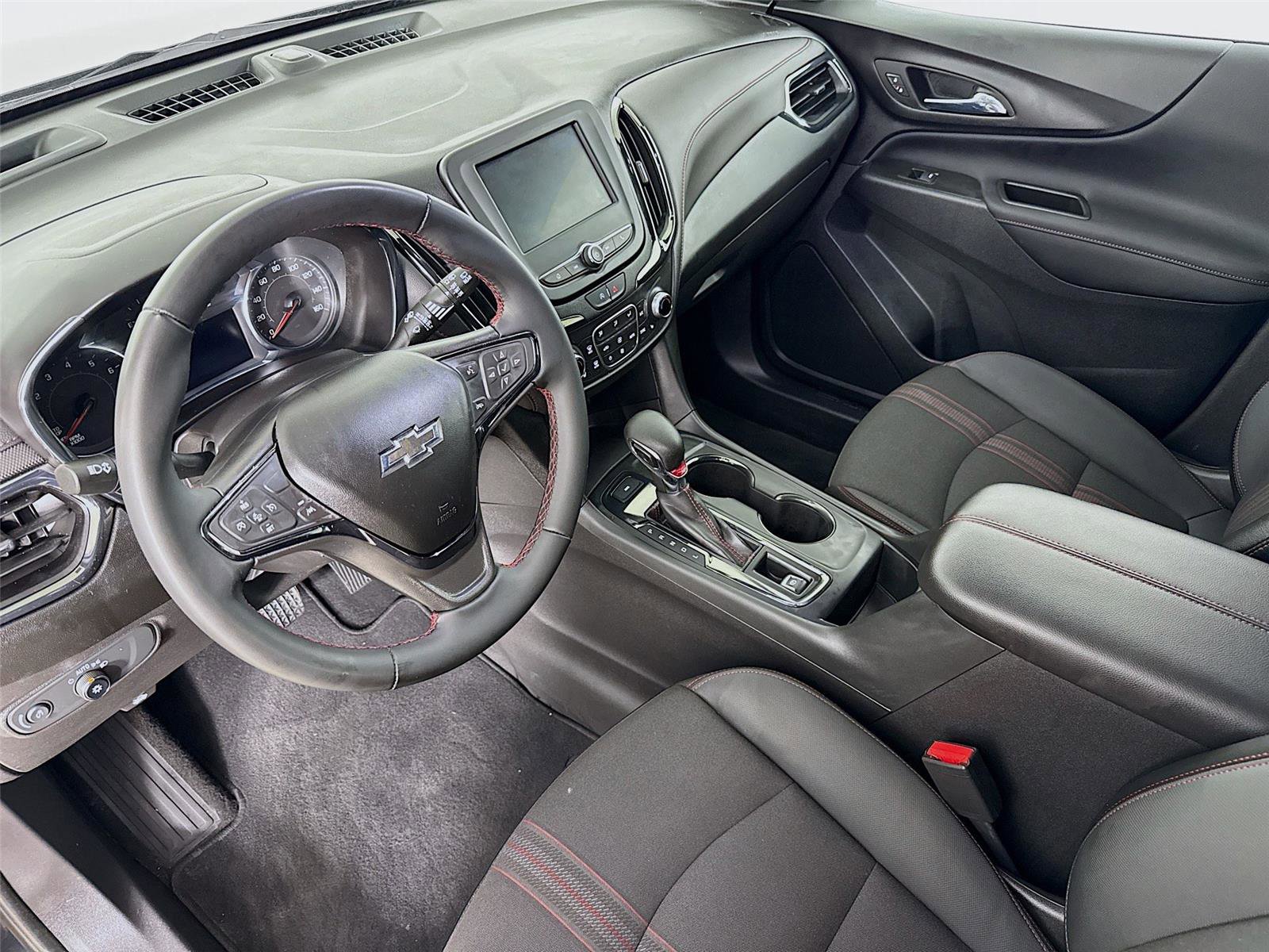 Used 2023 Chevrolet Equinox RS image 11