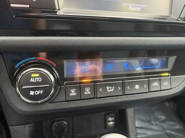 Used 2015 Toyota Corolla S FWD image 19