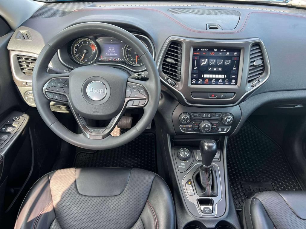 Used 2022 Jeep Cherokee Trailhawk w/ Premium Leather Package AWD/4WD image 14