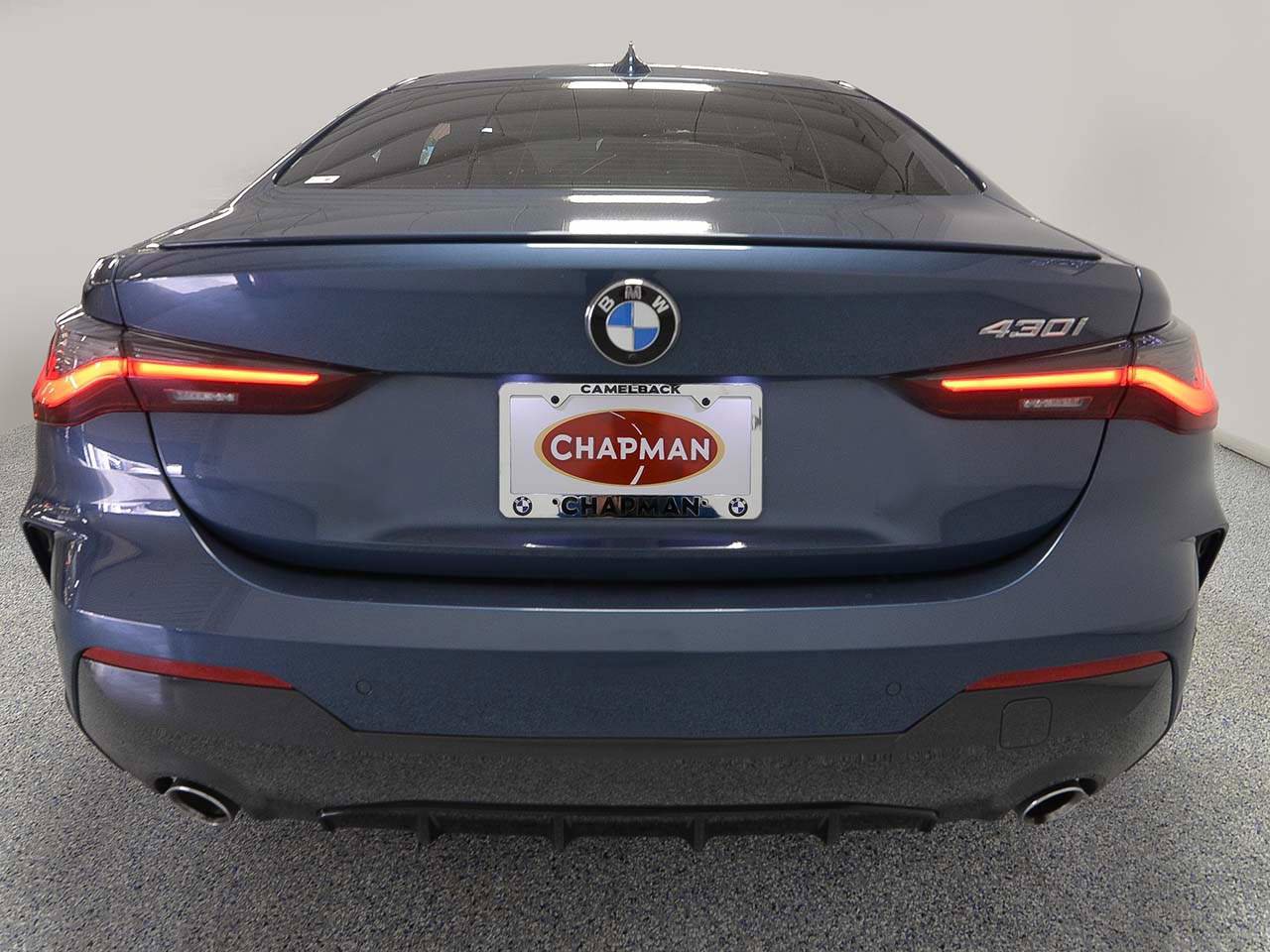 Used 2022 BMW 430i Coupe w/ M Sport Package image 4