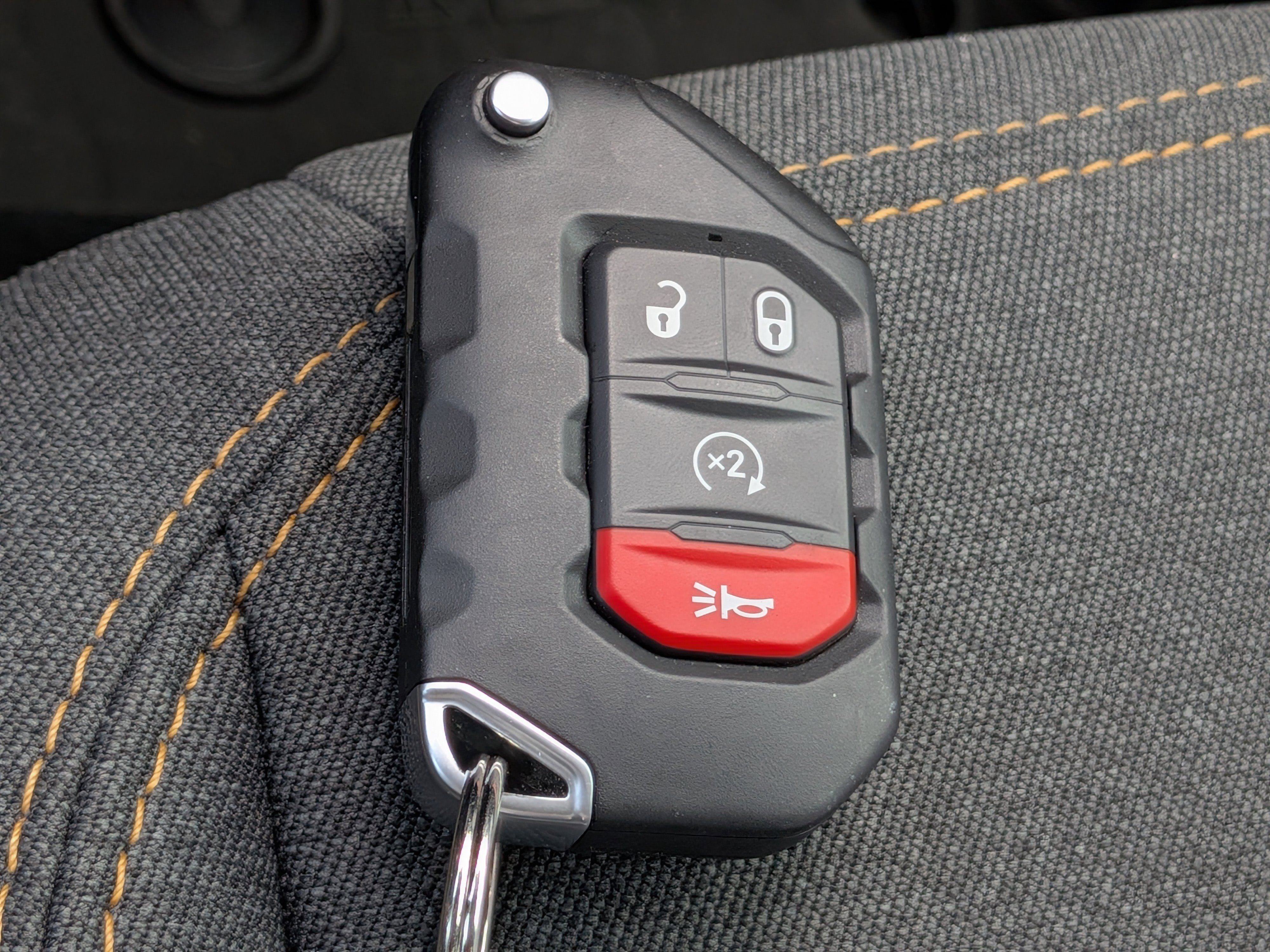 Used 2024 Jeep Gladiator Sport image 30