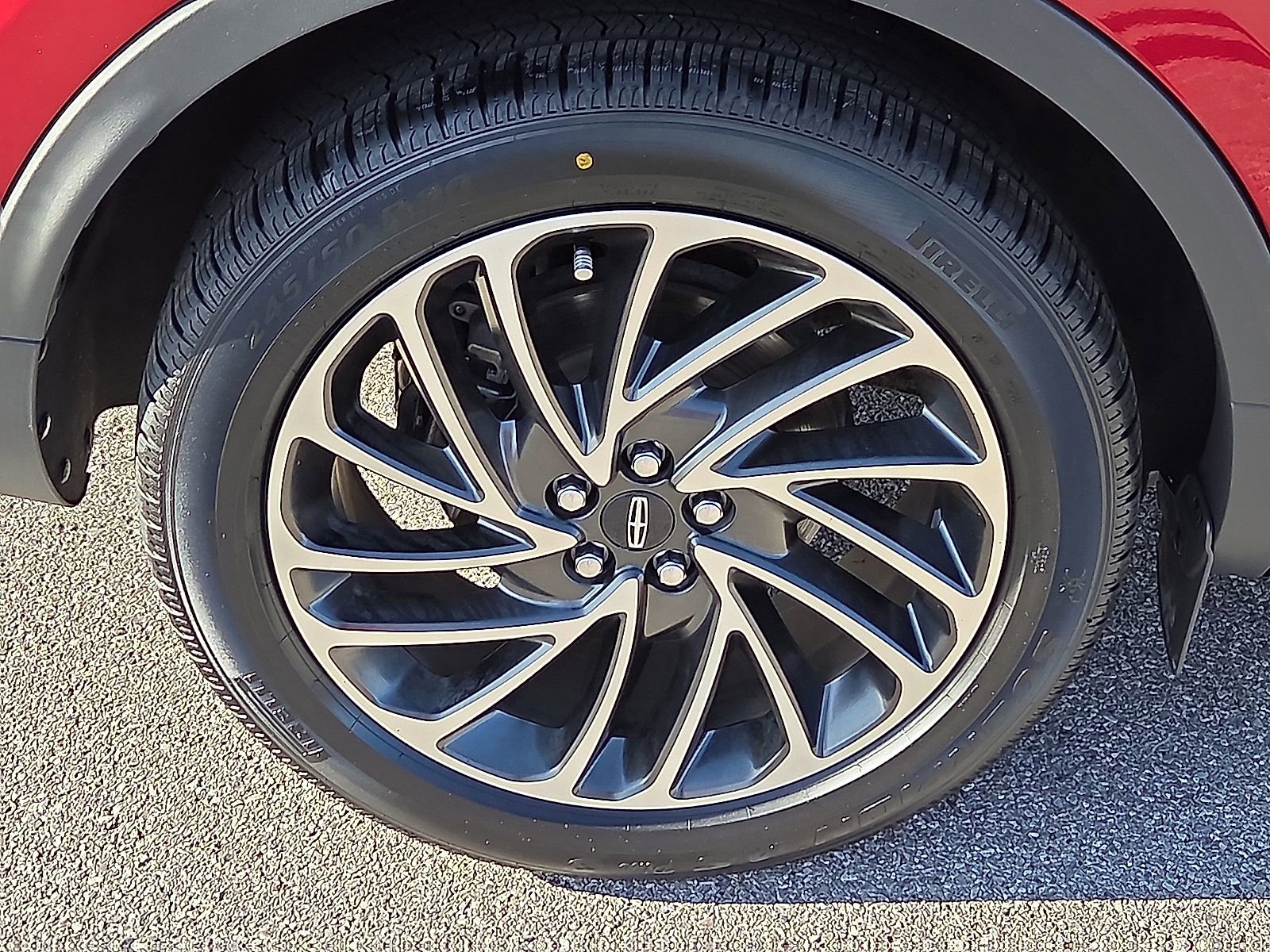 Used 2019 Lincoln Nautilus Reserve image 7