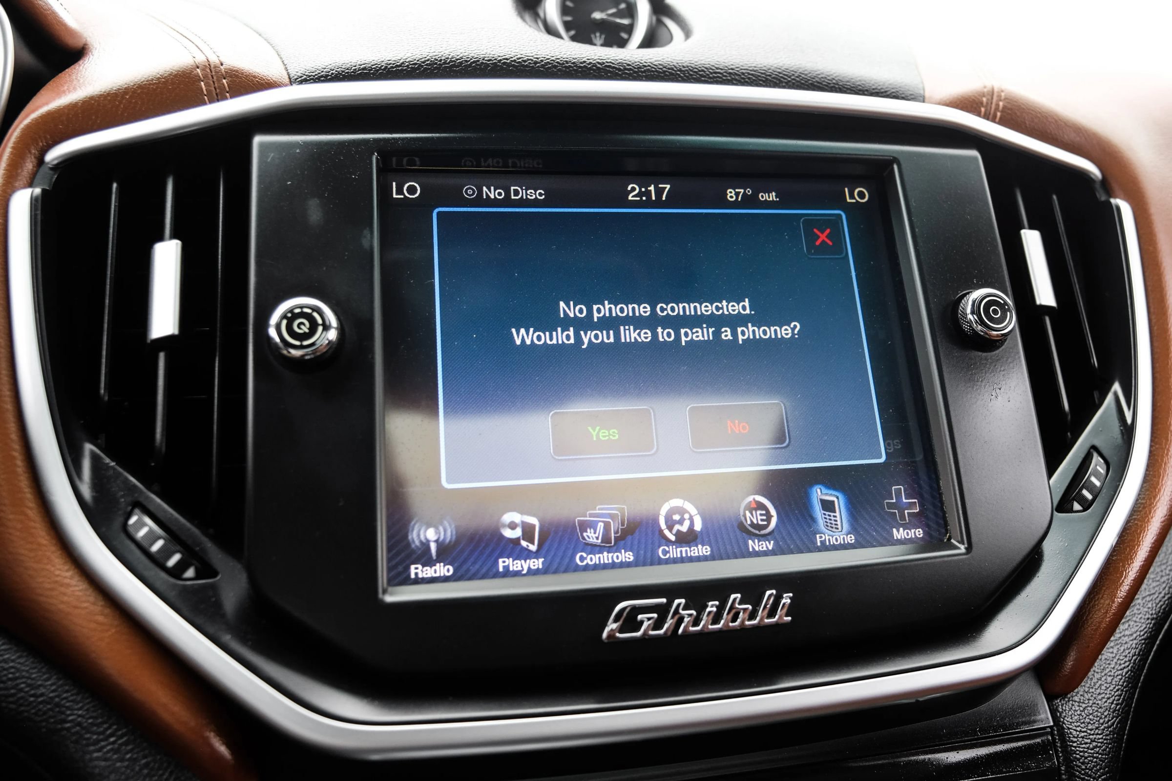 Used 2015 Maserati Ghibli S Q4 AWD/4WD image 39
