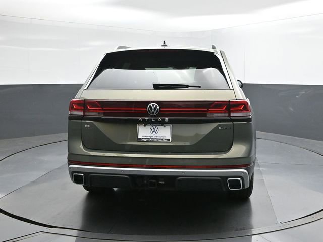 New 2026 Volkswagen Atlas Peak Edition image 8