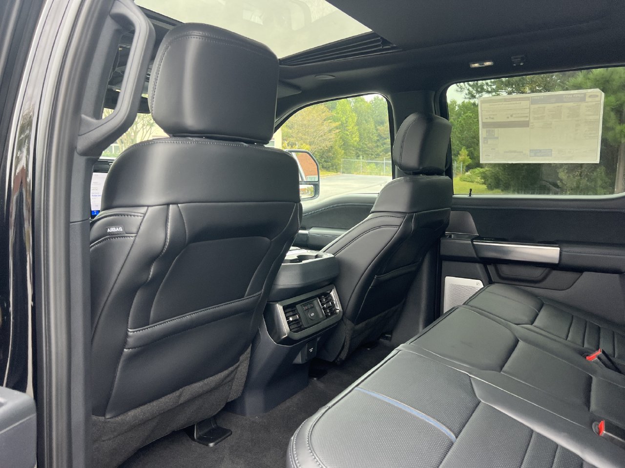New 2026 Ford F450 Platinum w/ FX4 Off-Road Package AWD/4WD image 21