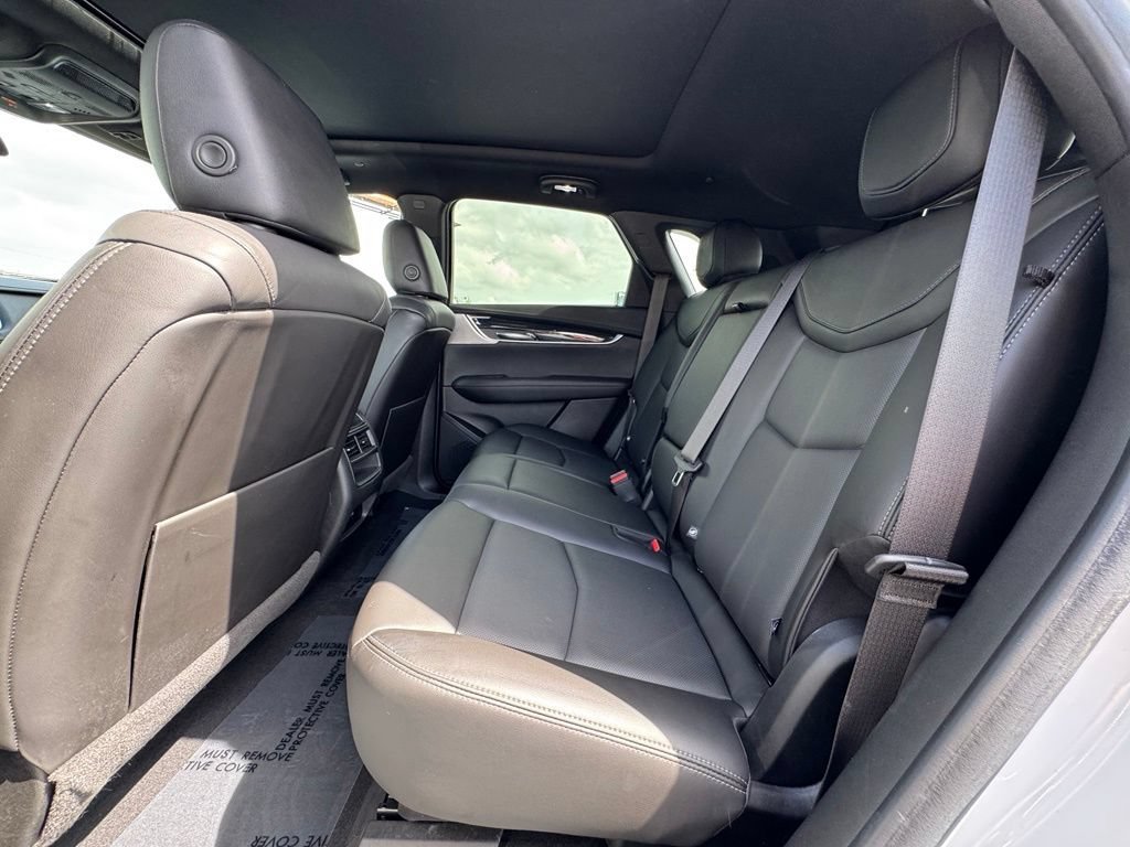 Certified 2022 Cadillac XT5 Premium Luxury AWD/4WD image 37