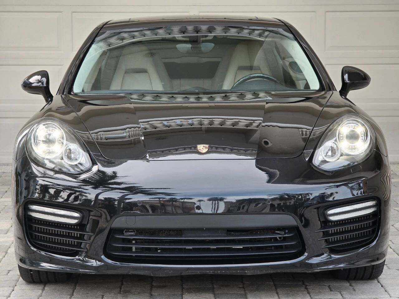 Used 2014 Porsche Panamera Turbo S w/ Exterior Package in Black image 29