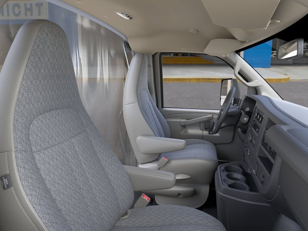New 2026 Chevrolet Express 3500 w/ Power Convenience Package RWD image 17