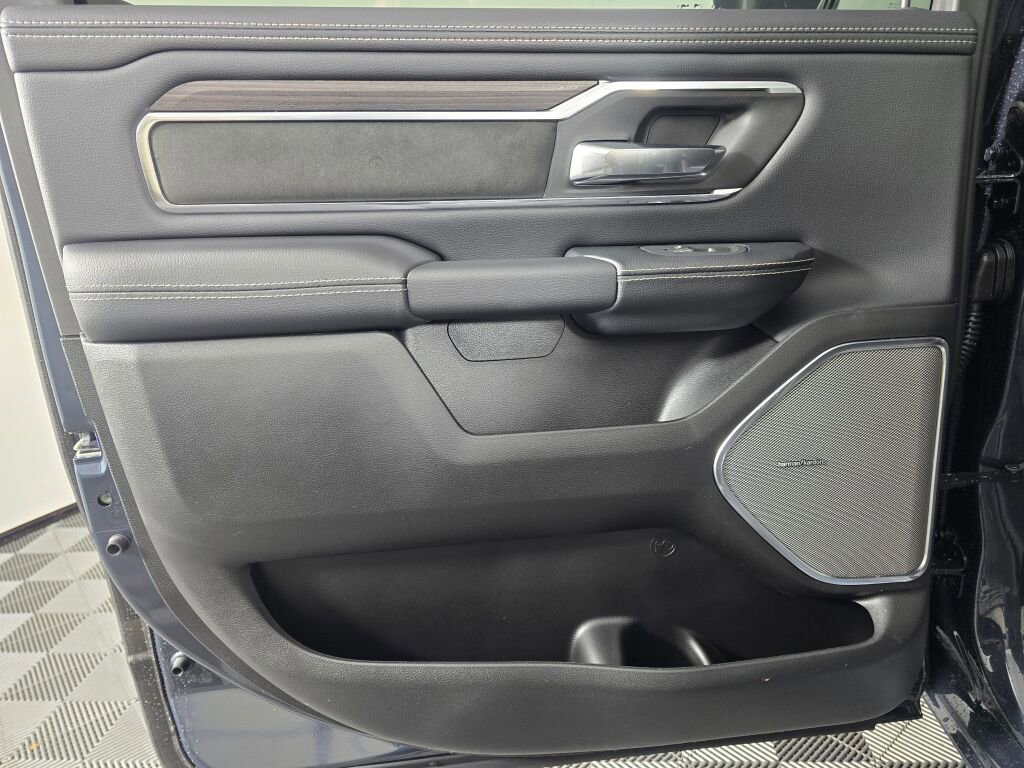 New 2026 RAM 1500 Laramie w/ Night Edition image 39