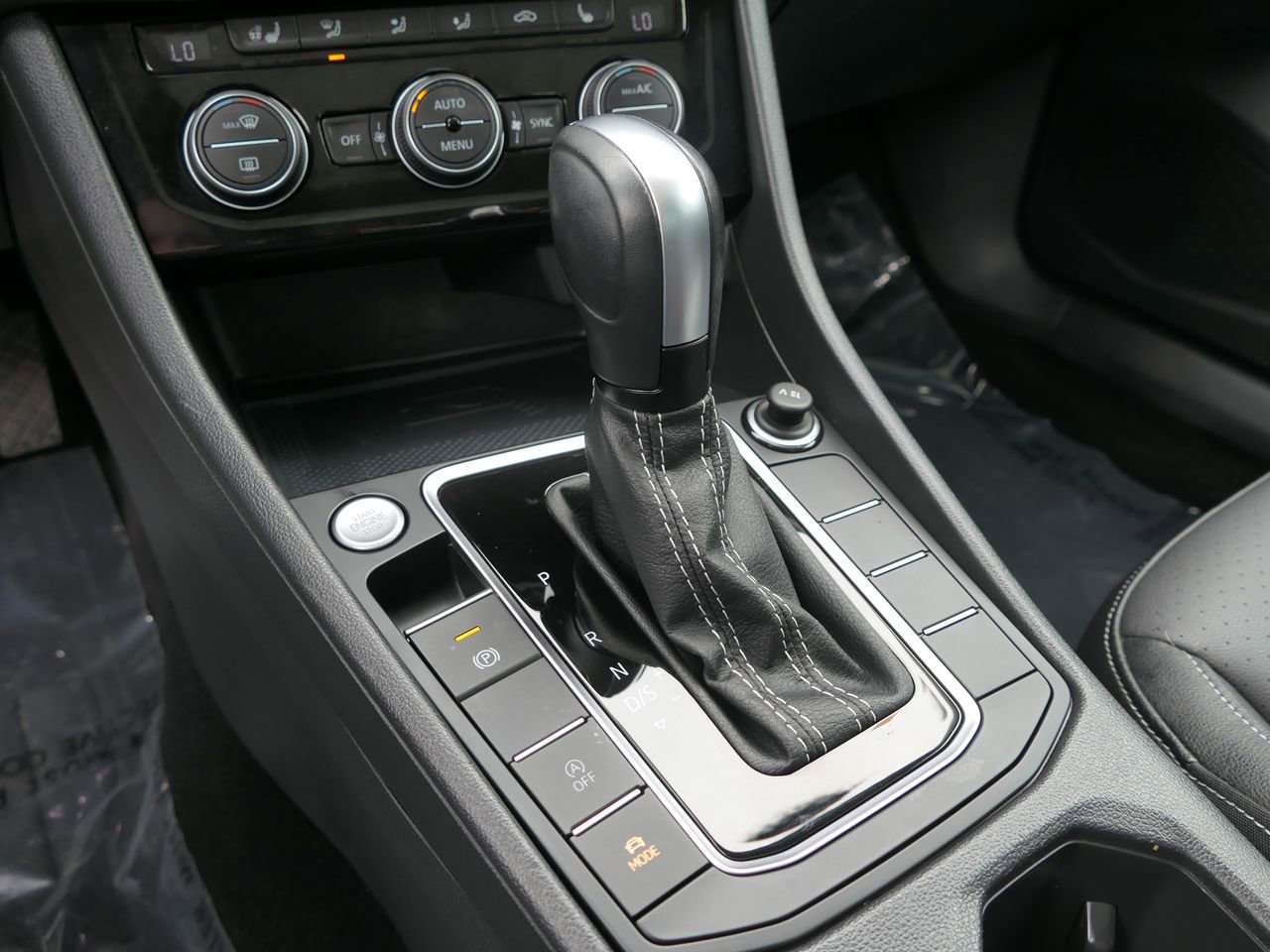 Used 2021 Volkswagen Jetta SEL image 22