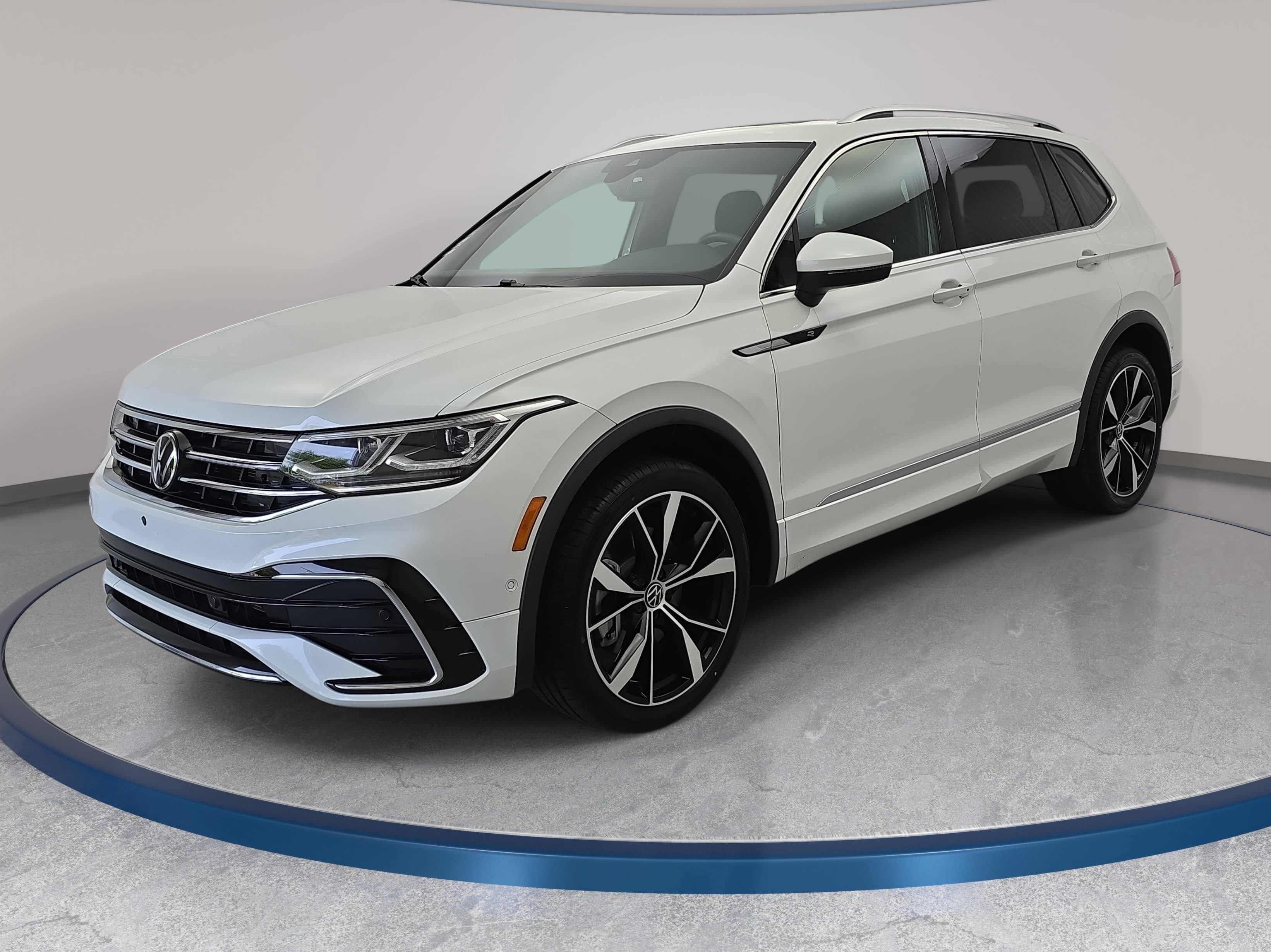 Certified 2024 Volkswagen Tiguan SEL R-Line