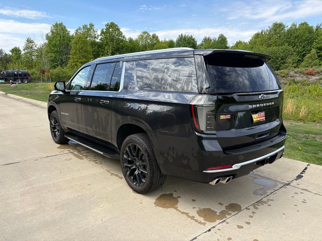 New 2026 Chevrolet Suburban High Country w/ Sun And Tow Package AWD/4WD image 7