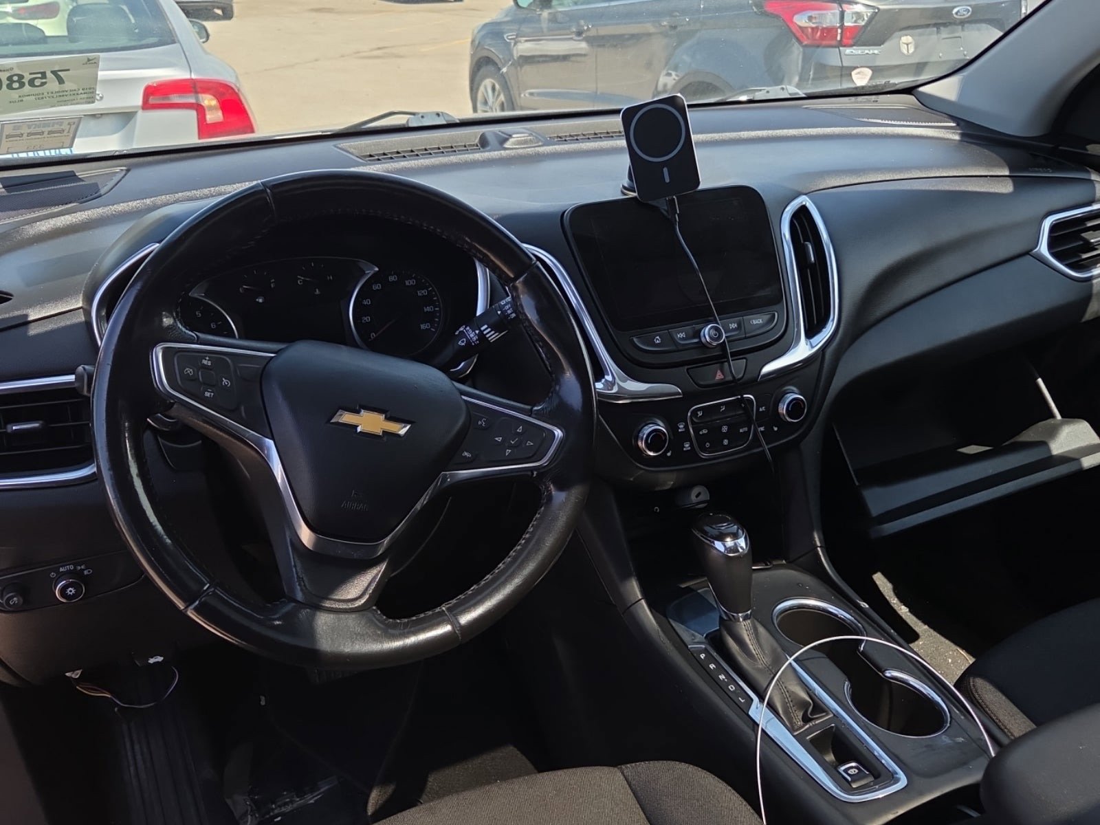 Used 2019 Chevrolet Equinox LT w/ Sun & Navigation Package FWD image 6