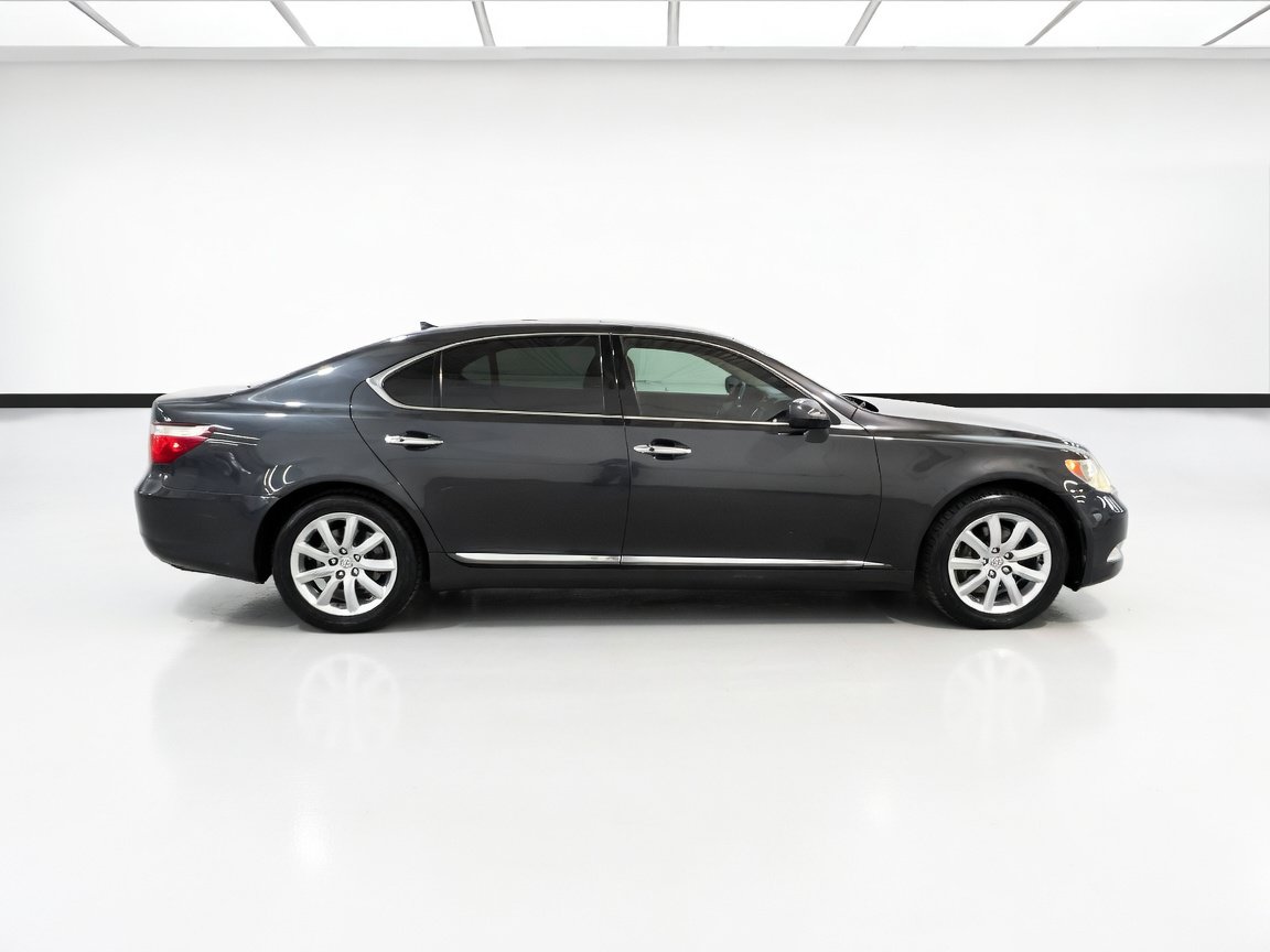 Used 2009 Lexus LS 460 L w/ Preferred Accessory Pkg RWD image 26