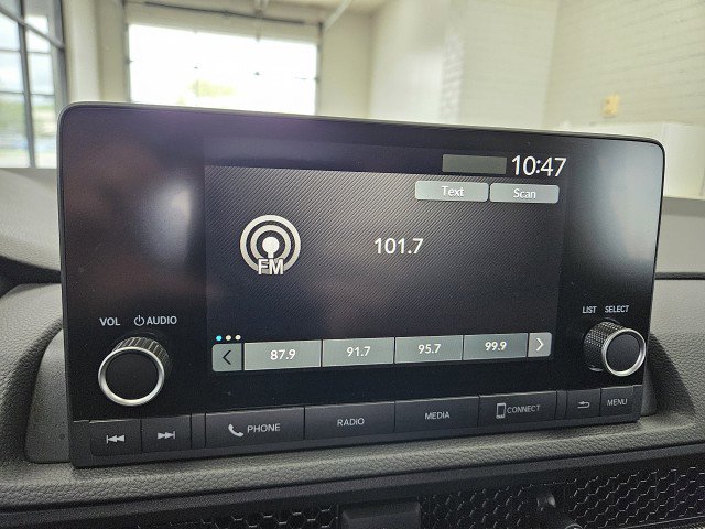 Used 2025 Honda CR-V EX image 24