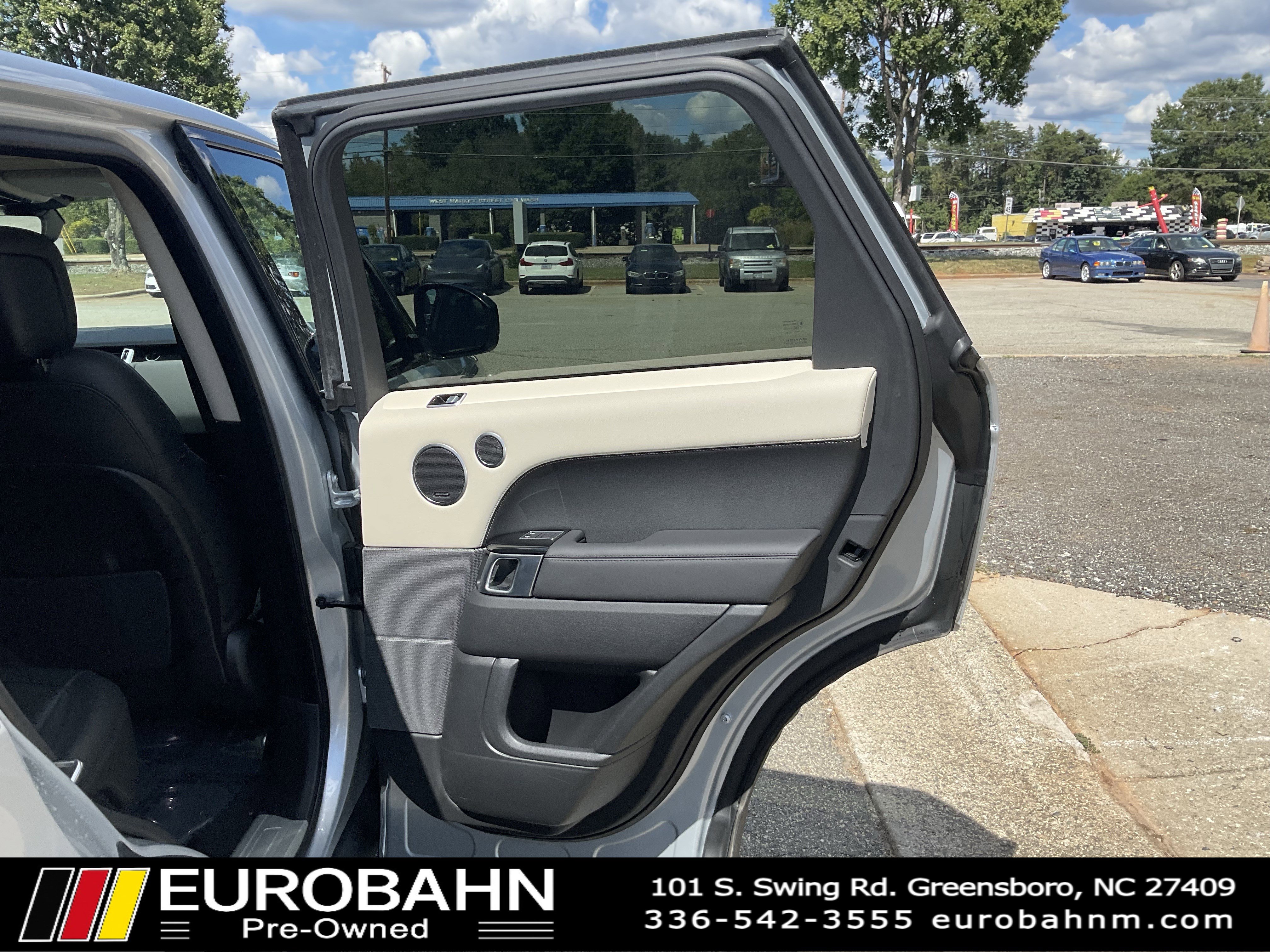 Used 2022 Land Rover Range Rover Sport HSE Silver Edition image 14