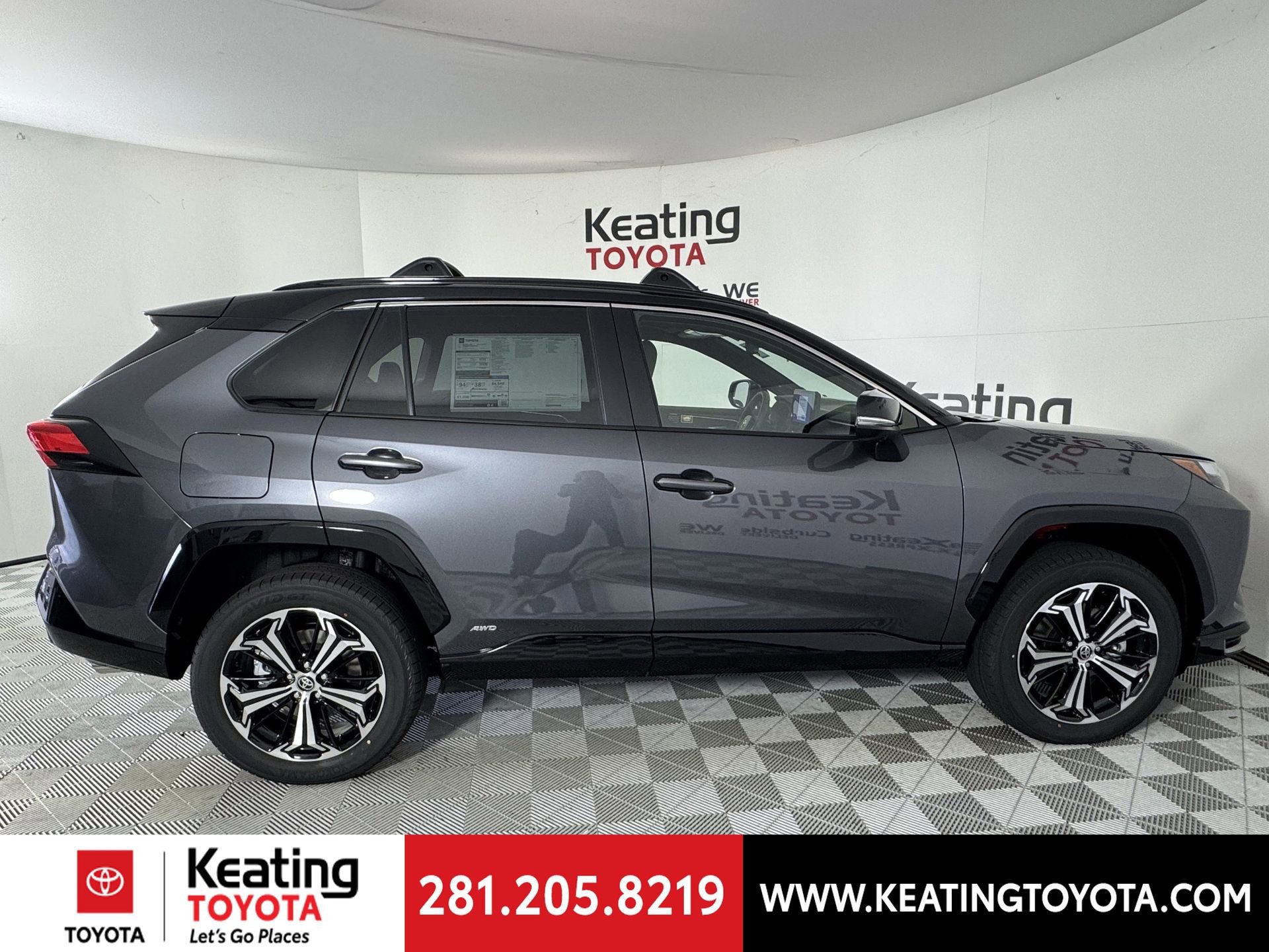 New 2025 Toyota RAV4 XSE image 4