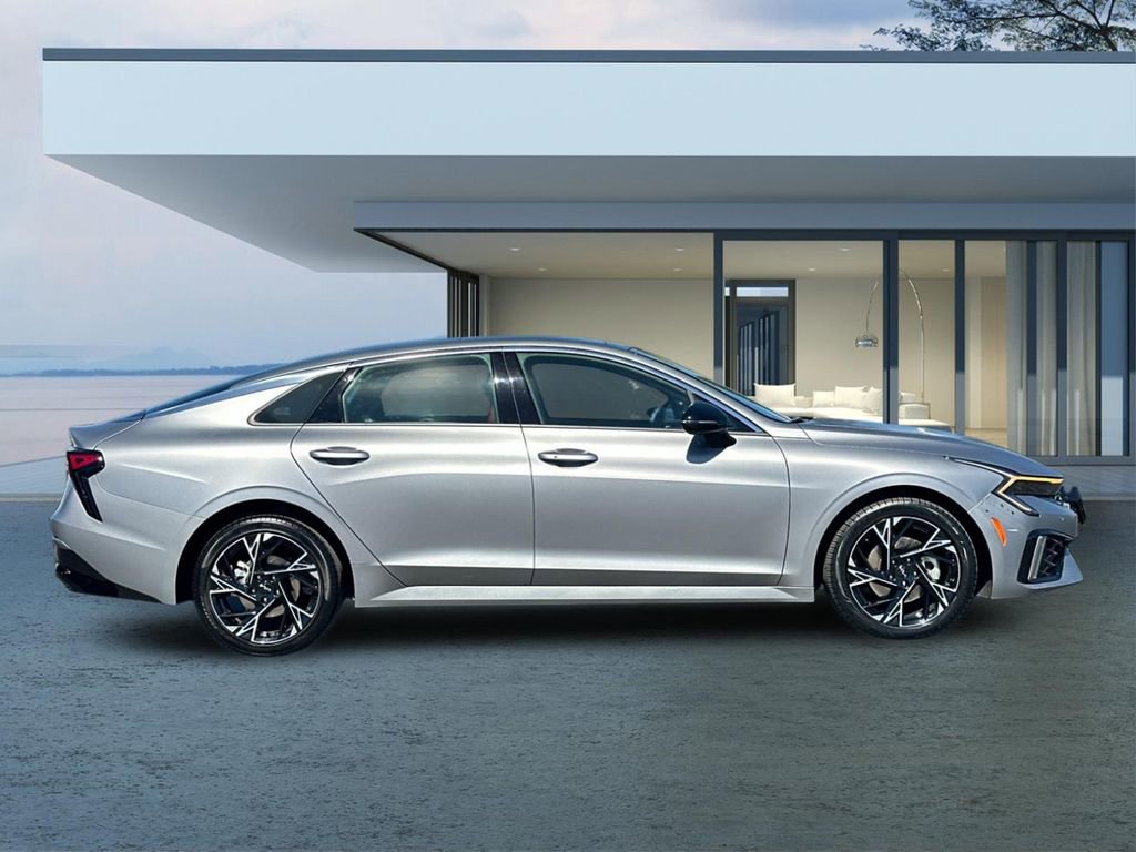 Used 2025 Kia K5 GT-Line w/ GT-Line Premium Package image 3