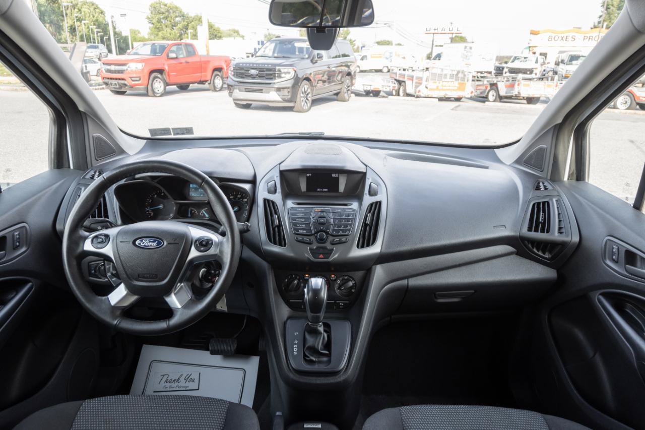 Used 2018 Ford Transit Connect XL FWD image 2