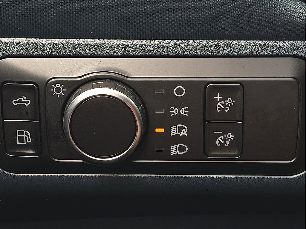 Used 2025 Ford Maverick XL image 16