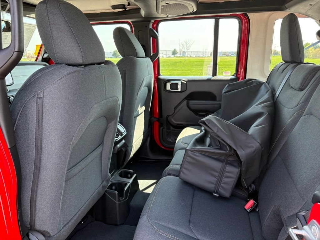 New 2026 Jeep Wrangler Unlimited Sport AWD/4WD image 9