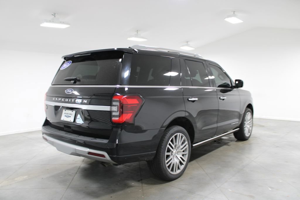 Used 2023 Ford Expedition Platinum AWD/4WD image 9