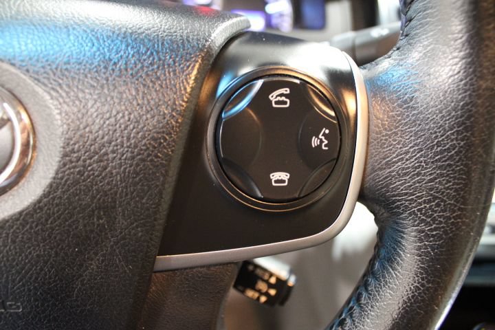 Used 2013 Toyota Camry XLE w/ Leather Pkg FWD image 33