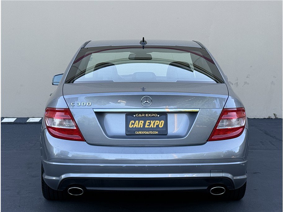 Used 2011 Mercedes-Benz C 300 Sedan image 28
