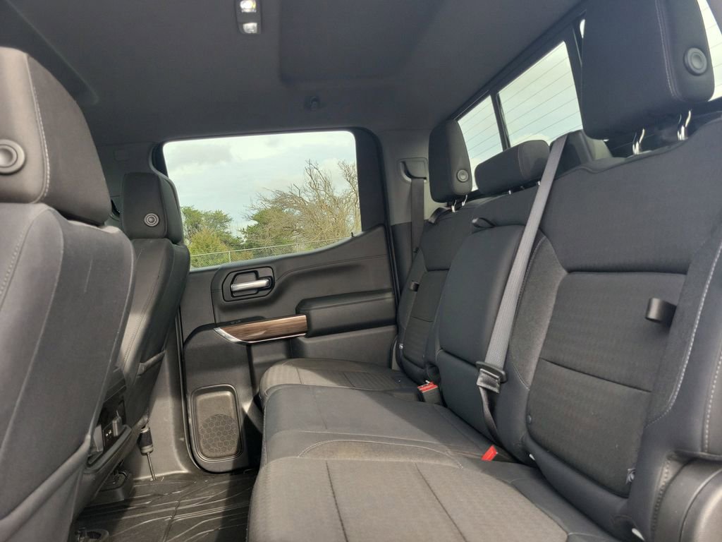 Used 2019 Chevrolet Silverado 1500 LT Trail Boss AWD/4WD image 32