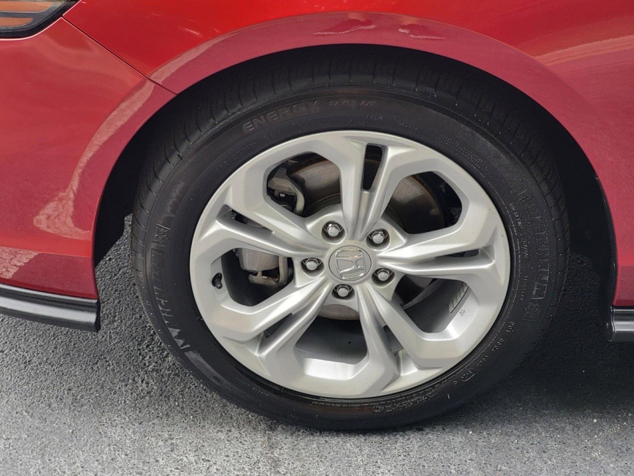 Used 2025 Honda Accord LX image 8