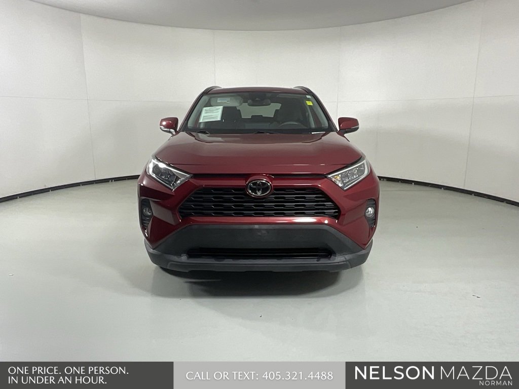 Used 2021 Toyota RAV4 XLE image 2