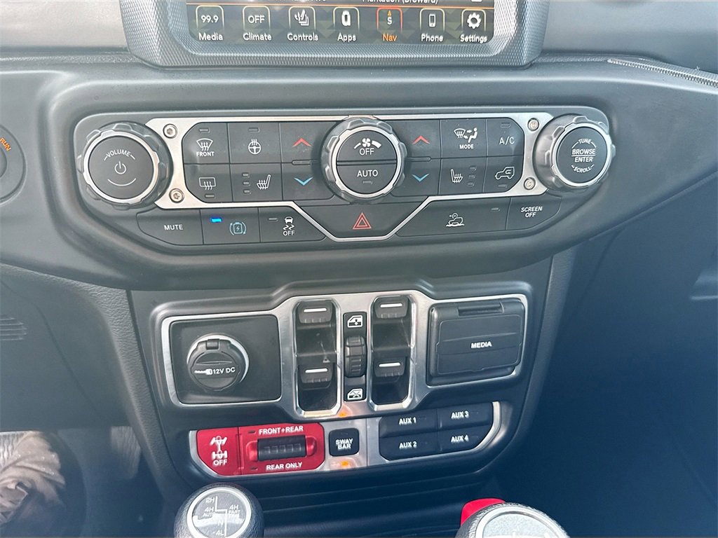 Used 2022 Jeep Wrangler Unlimited Rubicon 4xe w/ Cold Weather Group image 17