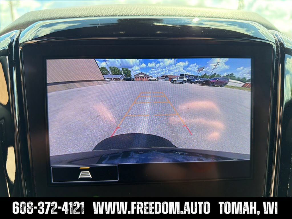 Used 2023 Chevrolet Traverse LT AWD/4WD image 23