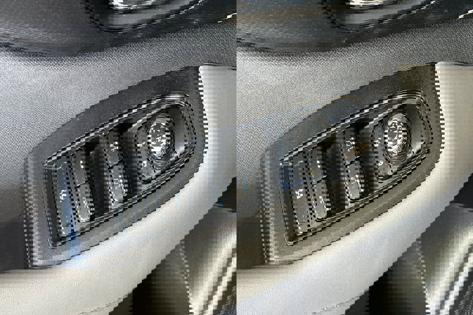 Used 2023 Subaru Outback Premium image 13