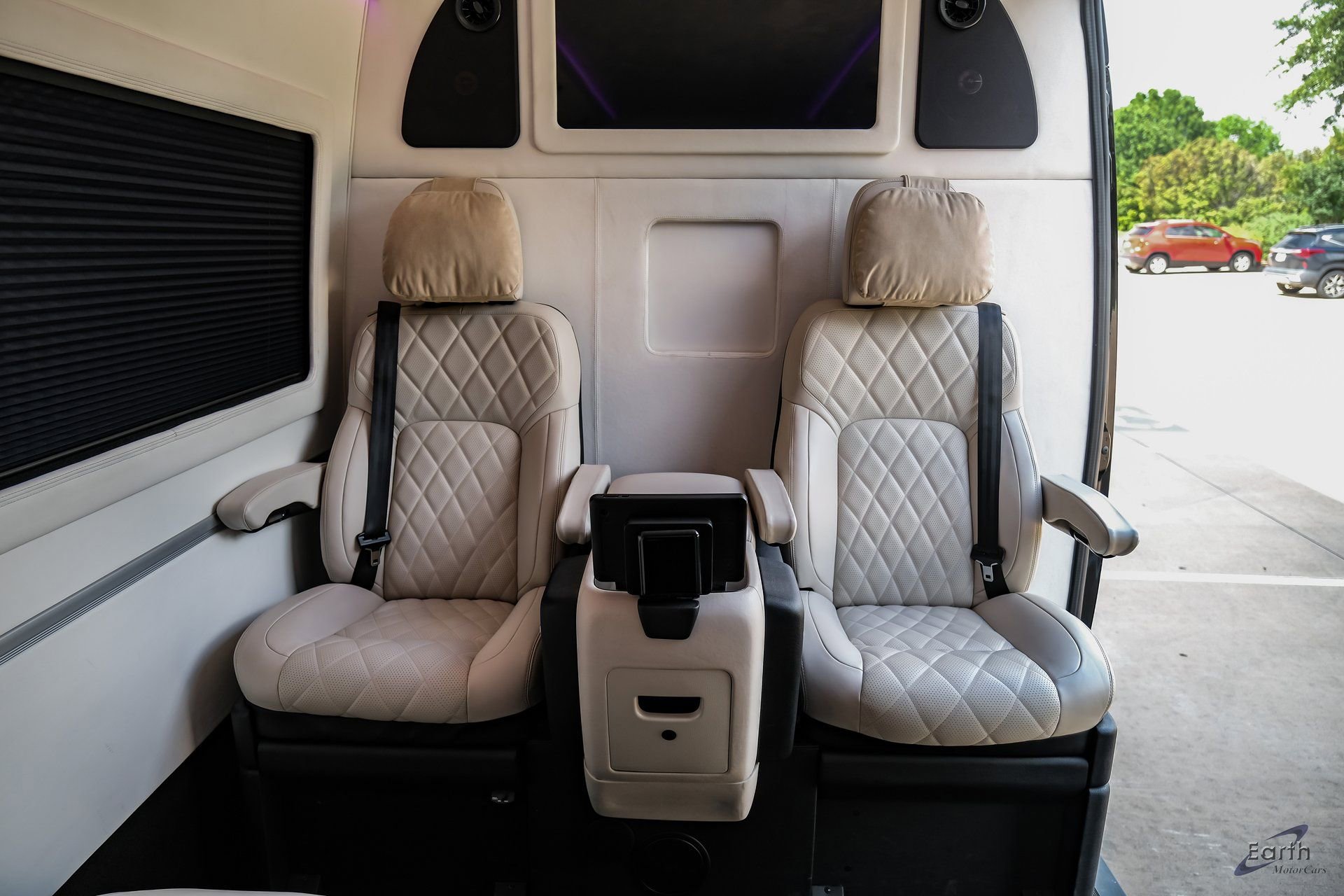 Used 2022 Mercedes-Benz Sprinter 2500 image 93