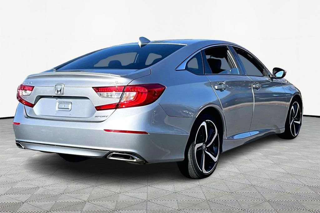 Used 2018 Honda Accord Sport image 6