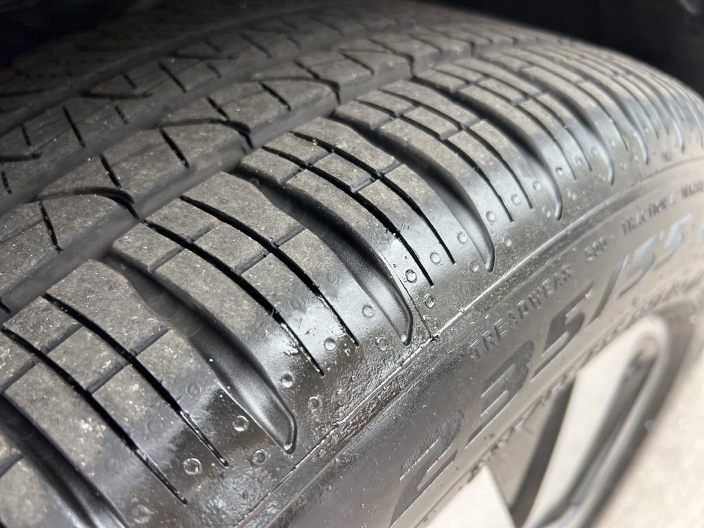 Used 2025 Volkswagen ID.4 Pro image 8