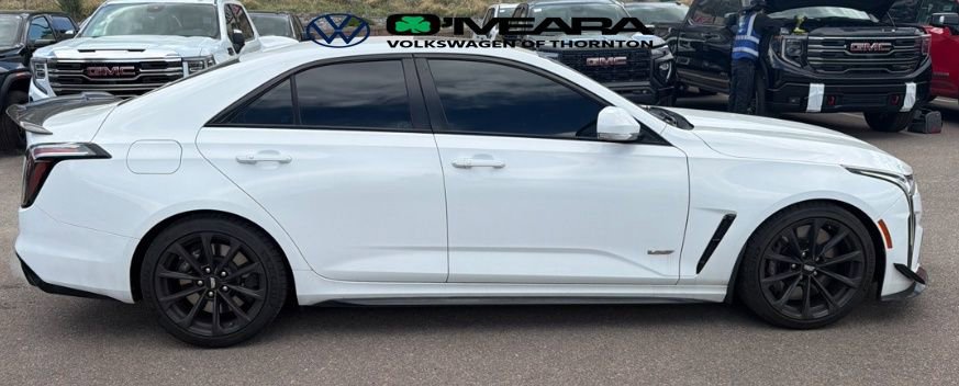 Used 2022 Cadillac CT4 V Blackwing w/ Carbon Fiber 1 Package RWD image 4