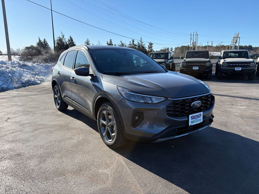 New 2026 Ford Escape ST-Line Select w/ Equipment Group 401A AWD/4WD image 24