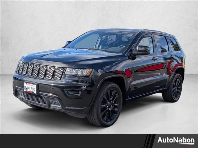 Used 2021 Jeep Grand Cherokee Laredo X image 1