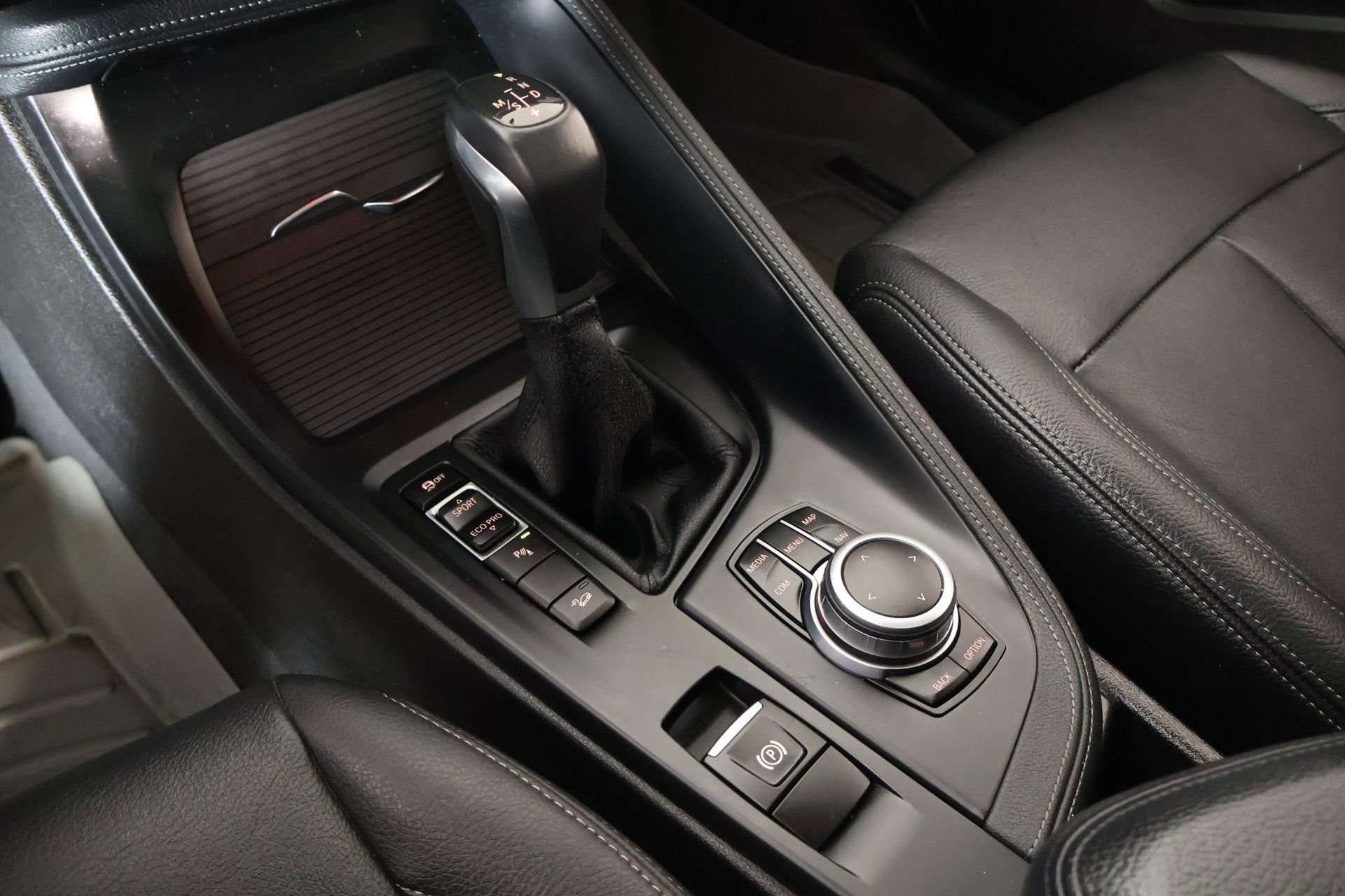 Used 2018 BMW X1 xDrive28i w/ Convenience Package image 9