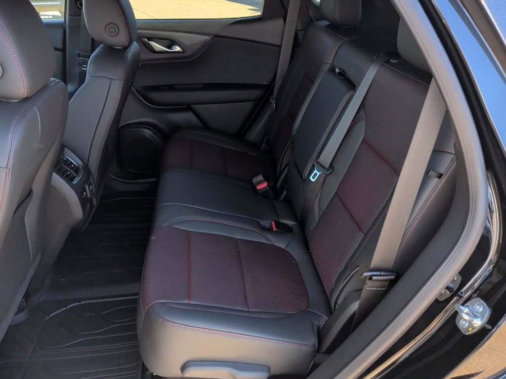 New 2025 Chevrolet Blazer RS w/ Driver Confidence II Package image 34