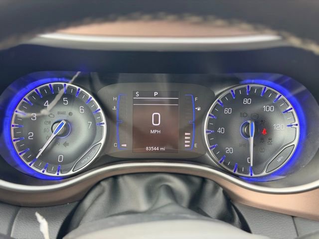 Used 2023 Chrysler Voyager LX image 9