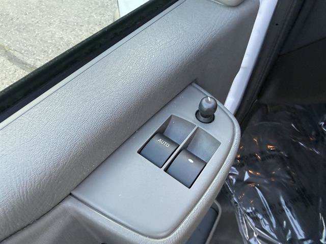 Used 2023 GMC Savana 2500 image 18