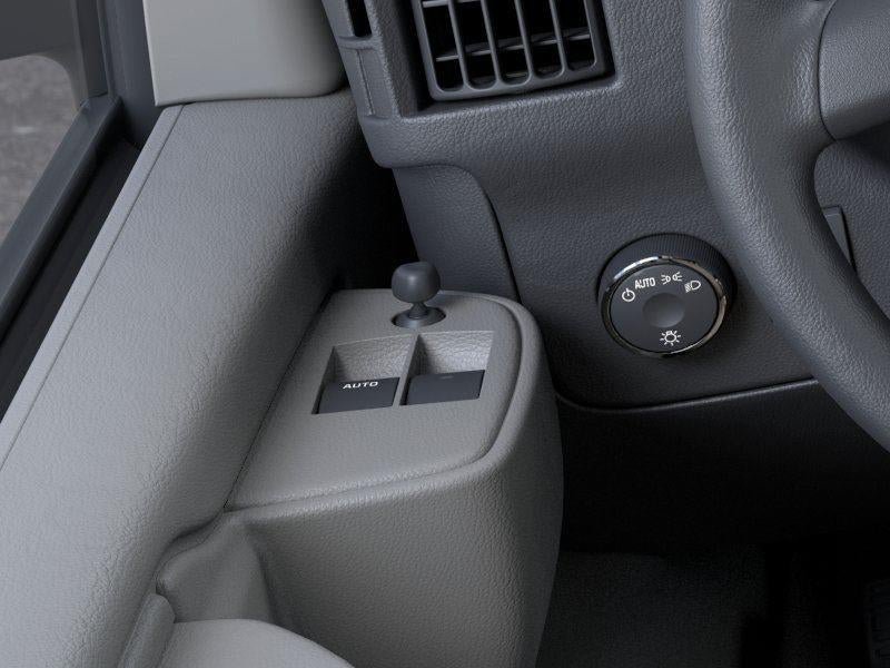 New 2026 GMC Savana 3500 RWD image 22