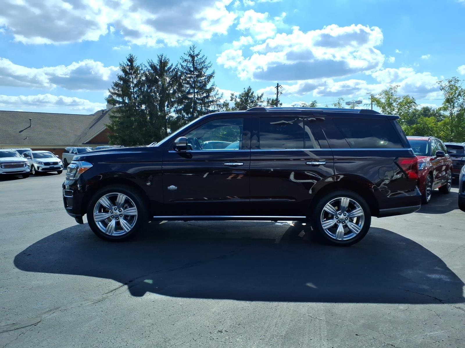 Used 2024 Ford Expedition King Ranch AWD/4WD image 4