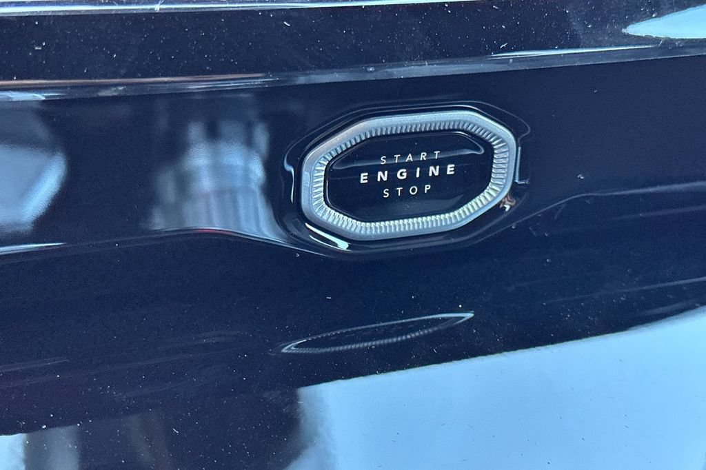New 2026 Jeep Grand Cherokee Limited AWD/4WD image 23
