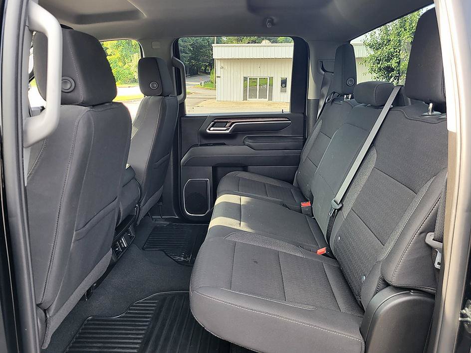 Used 2026 Chevrolet Silverado 2500 LT AWD/4WD image 13